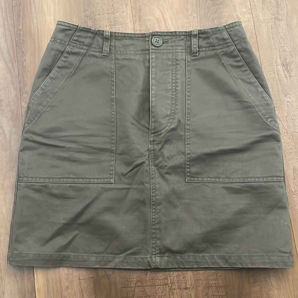 & Other Stories green skirt